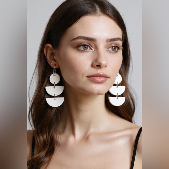 White Geometric Drop Three-Tier - Handmade Earrings - Picture 3 of 3